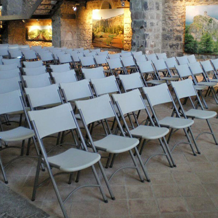 konferencijska-stolica
